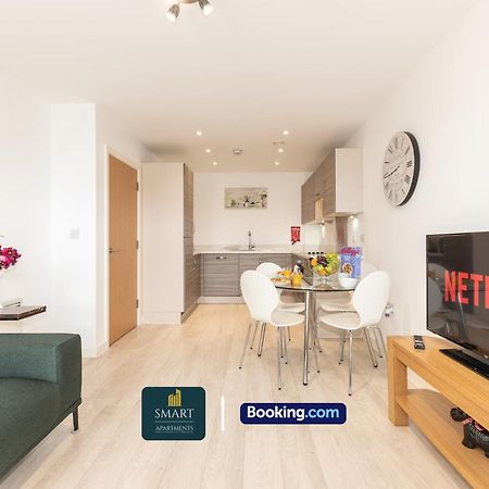 Spacious City Center Apartment By Smart Apartments Short Lets & Serviced Accommodation Apartment Southampton With Free Wifi Bagian luar foto