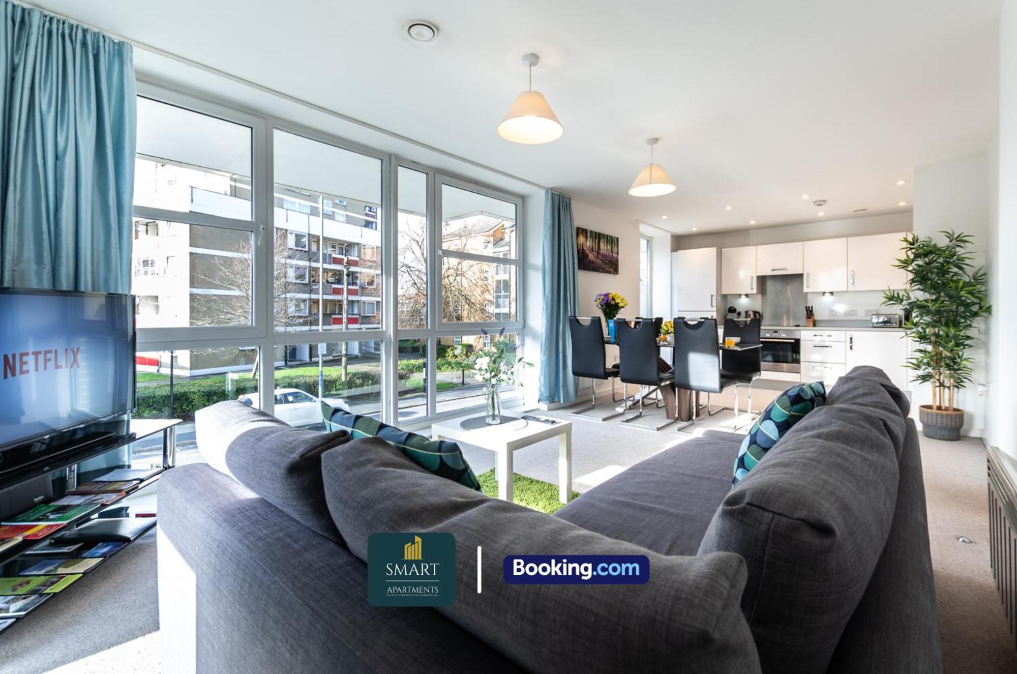 Spacious City Center Apartment By Smart Apartments Short Lets & Serviced Accommodation Apartment Southampton With Free Wifi Bagian luar foto