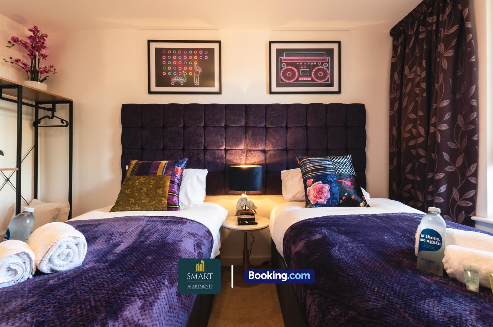 Spacious City Center Apartment By Smart Apartments Short Lets & Serviced Accommodation Apartment Southampton With Free Wifi Bagian luar foto