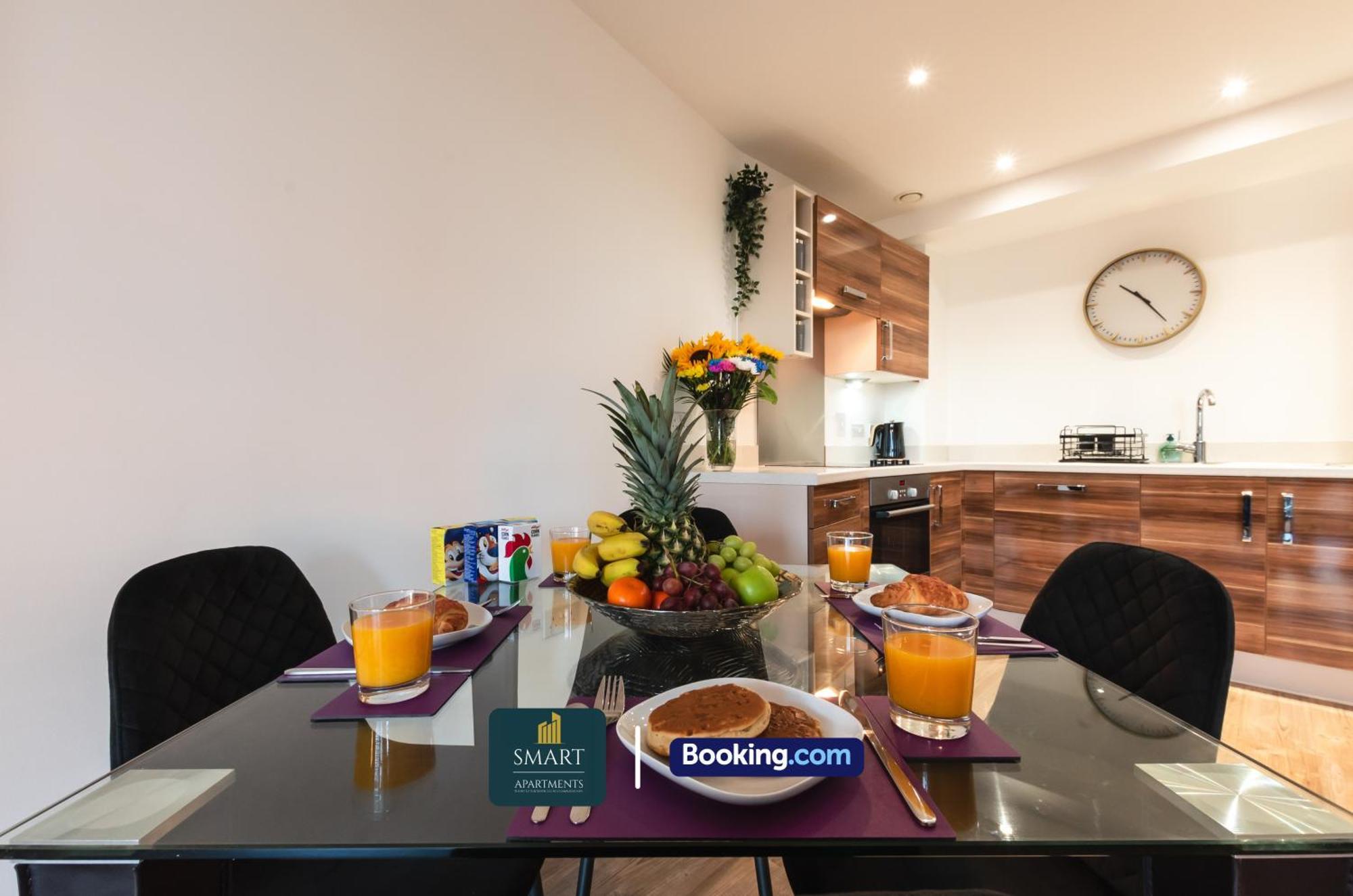 Spacious City Center Apartment By Smart Apartments Short Lets & Serviced Accommodation Apartment Southampton With Free Wifi Bagian luar foto